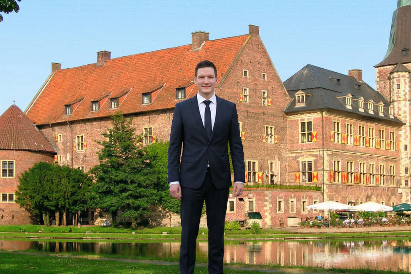 DJ Markus (SoundArt.Events) vor dem Wasserschloss Raesfeld